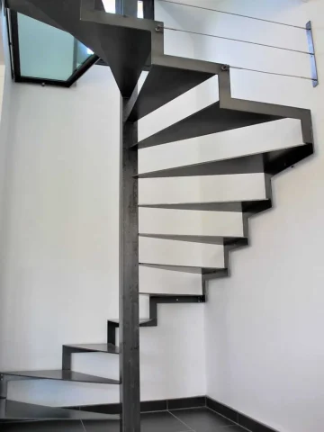 GARNIER-CLOHARS-13-1028×1536-1-360×480