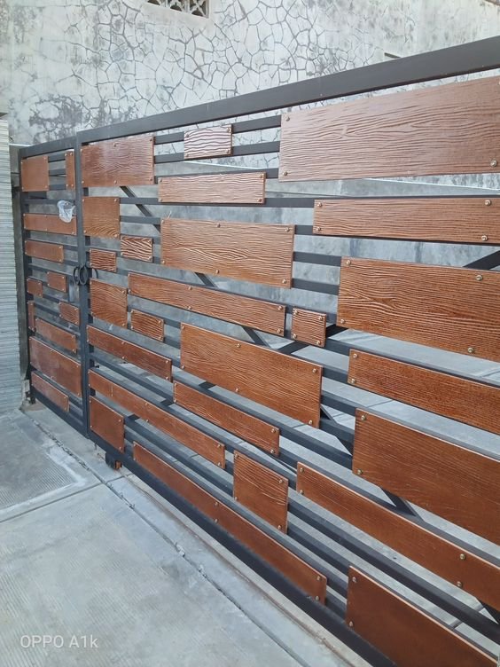 b2a2e39420850bb3ab78fa036601d95f